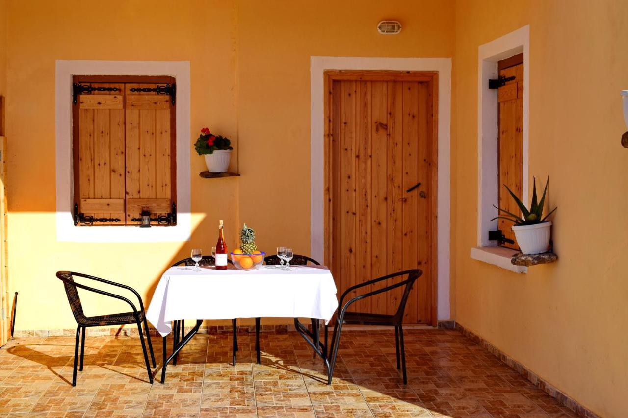 White Lake Holiday House Elafonisi Ruang foto